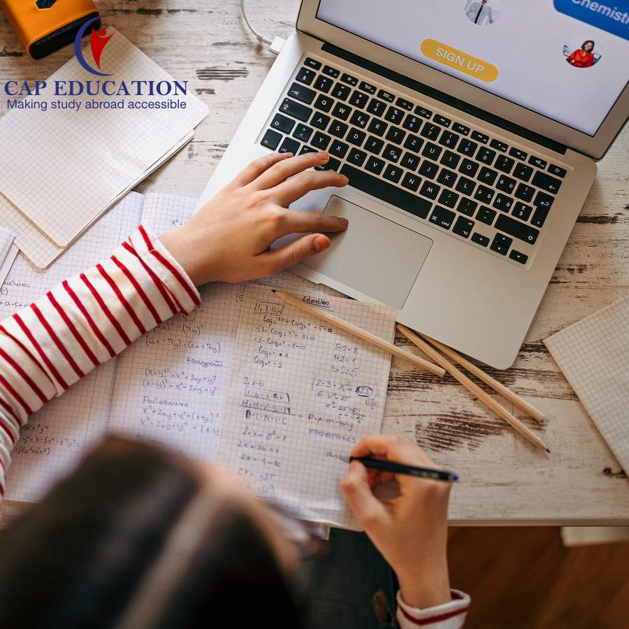 Có Nên Học Tiếng Pháp Online Hay Không
